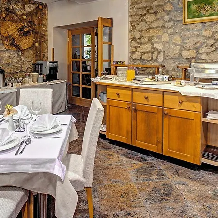 Hotel Skradinski Buk Skradin