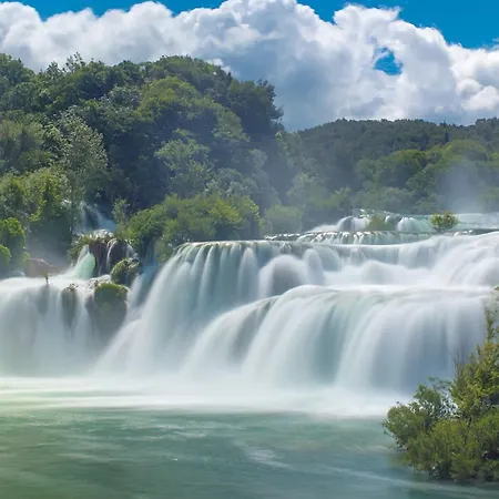 Szálloda Skradinski Buk