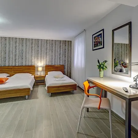 Skradinski Buk Otel 3*