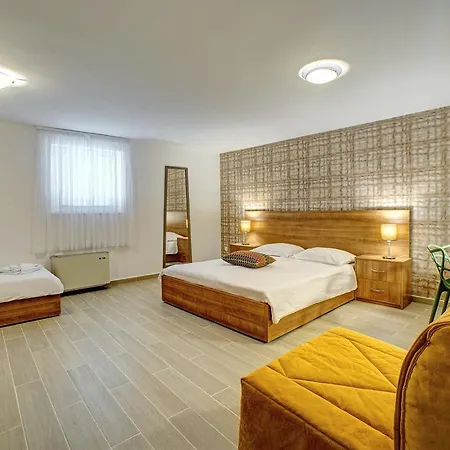Hotel Skradinski Buk