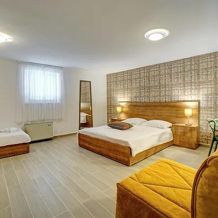 Hotel Skradinski Buk