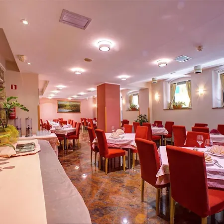 Skradinski Buk Hotel