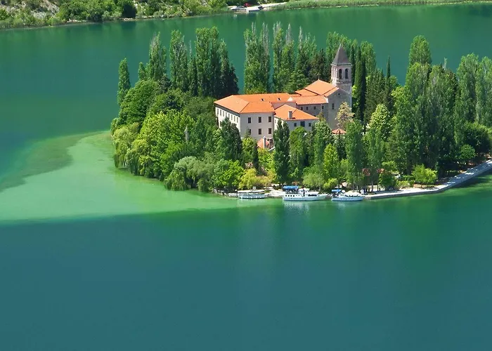 Skradinski Buk Hotel