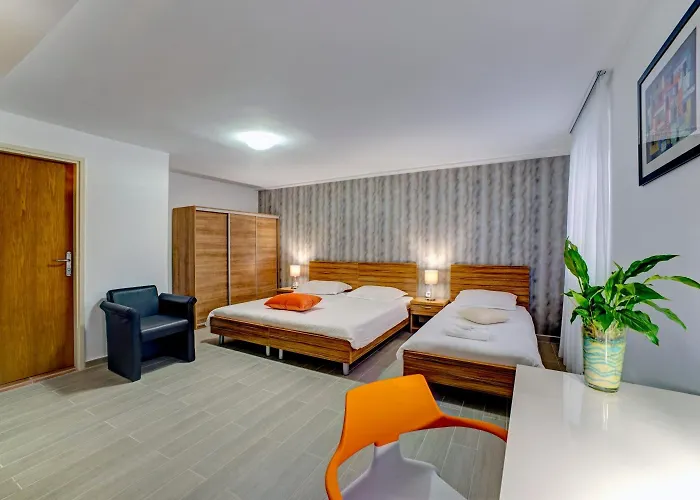 Skradinski Buk 3* Skradin