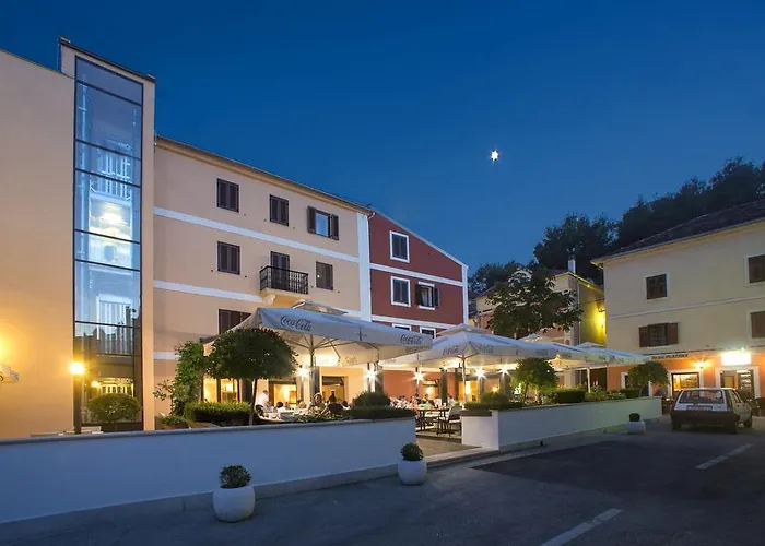 Skradinski Buk Hotel 3*