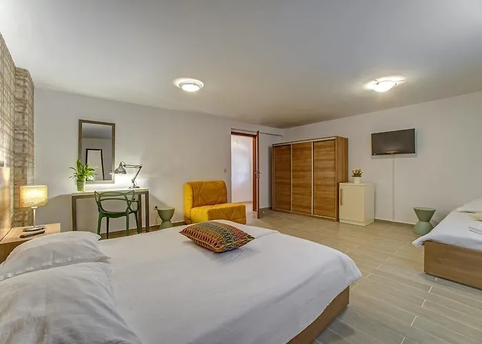 Skradinski Buk Hotel