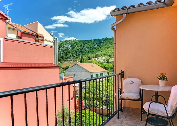 Skradinski Buk 3* Skradin