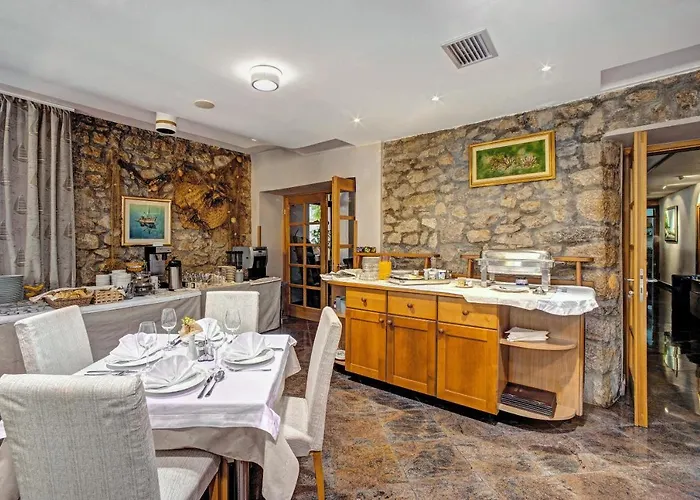 Hotel Skradinski Buk